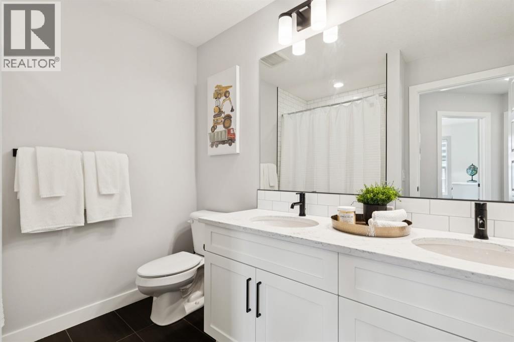 36 Crestbrook Link Sw, Calgary, Alberta  T3B 1G9 - Photo 36 - A2306443