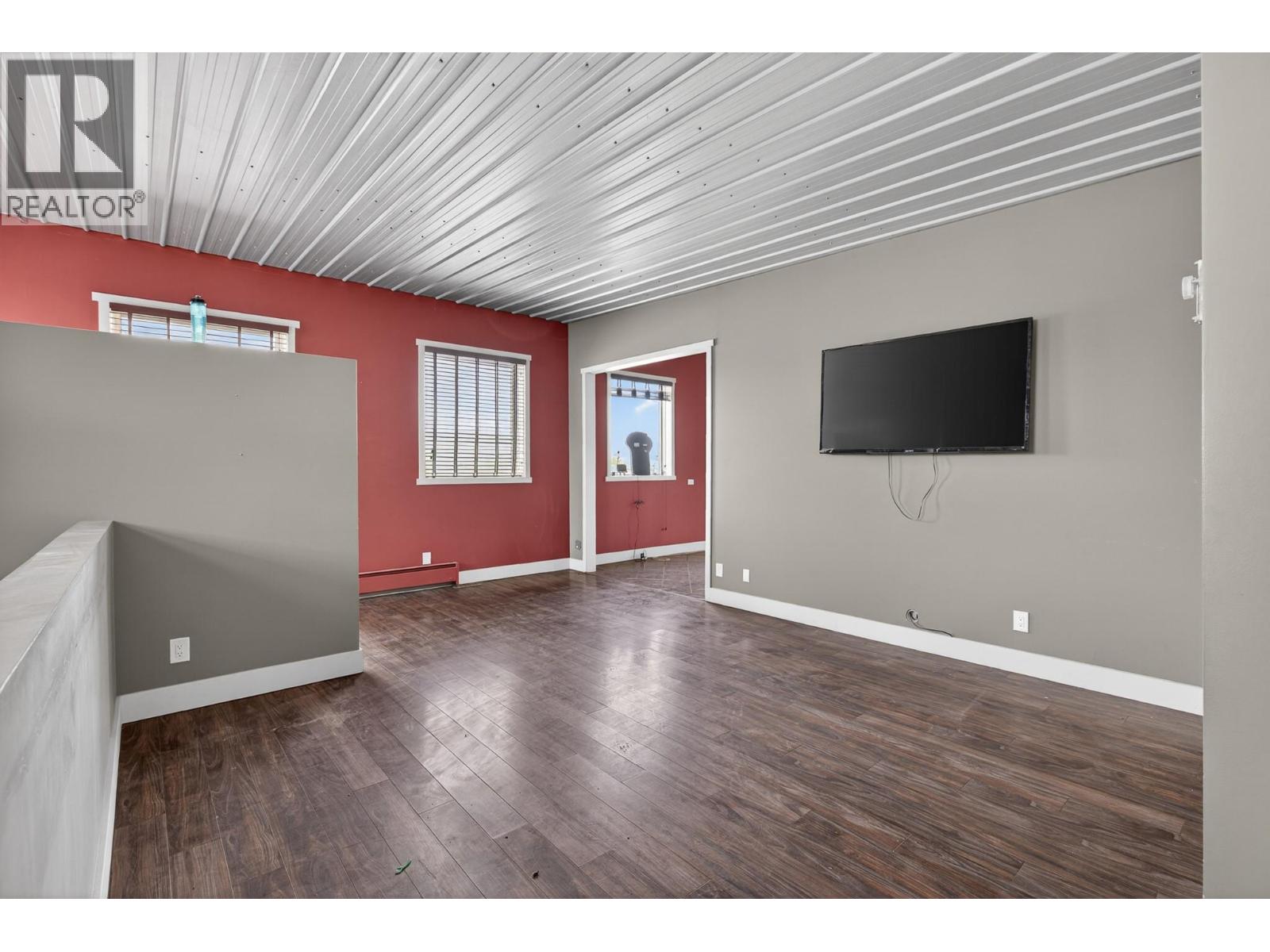 6245 97 Highway, Vernon, British Columbia  V1B 3R4 - Photo 40 - 10386448