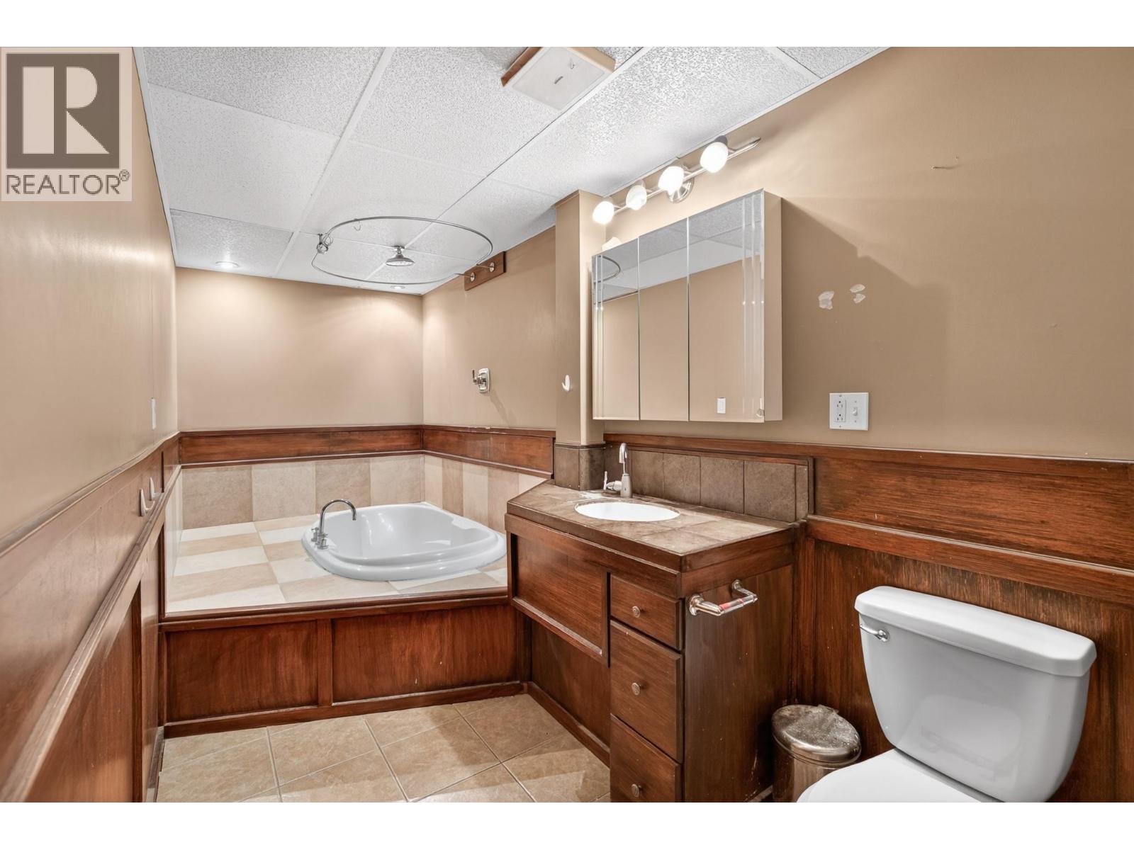 6245 97 Highway, Vernon, British Columbia  V1B 3R4 - Photo 56 - 10386448