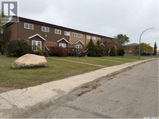 7-8-14-15 Allan Bay, Yorkton, Saskatchewan  S3N 3H1 - Photo 11 - SK035726