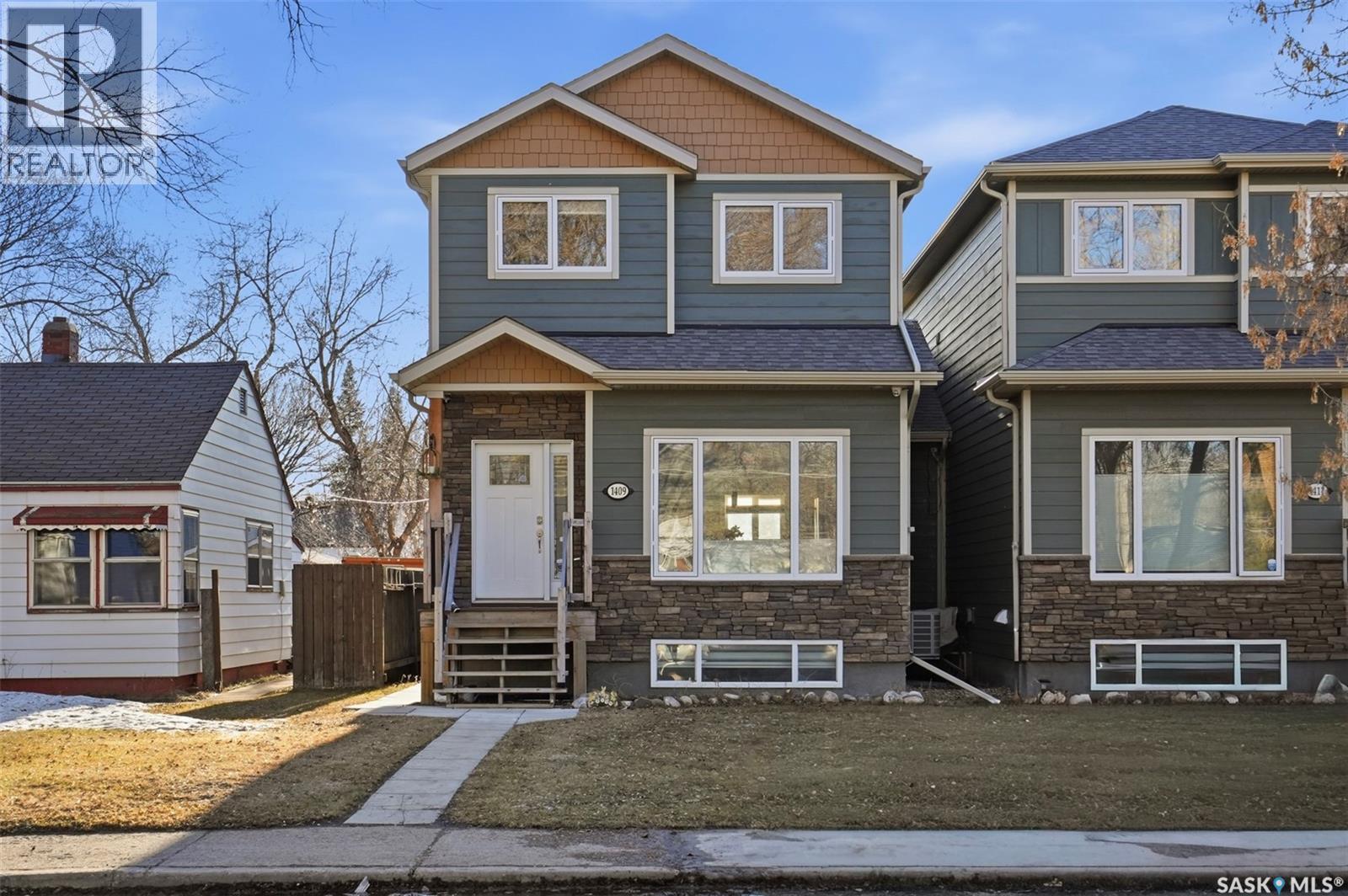 1409 2nd Avenue N, Saskatoon, Saskatchewan  S7K 2E7 - Photo 1 - SK035724