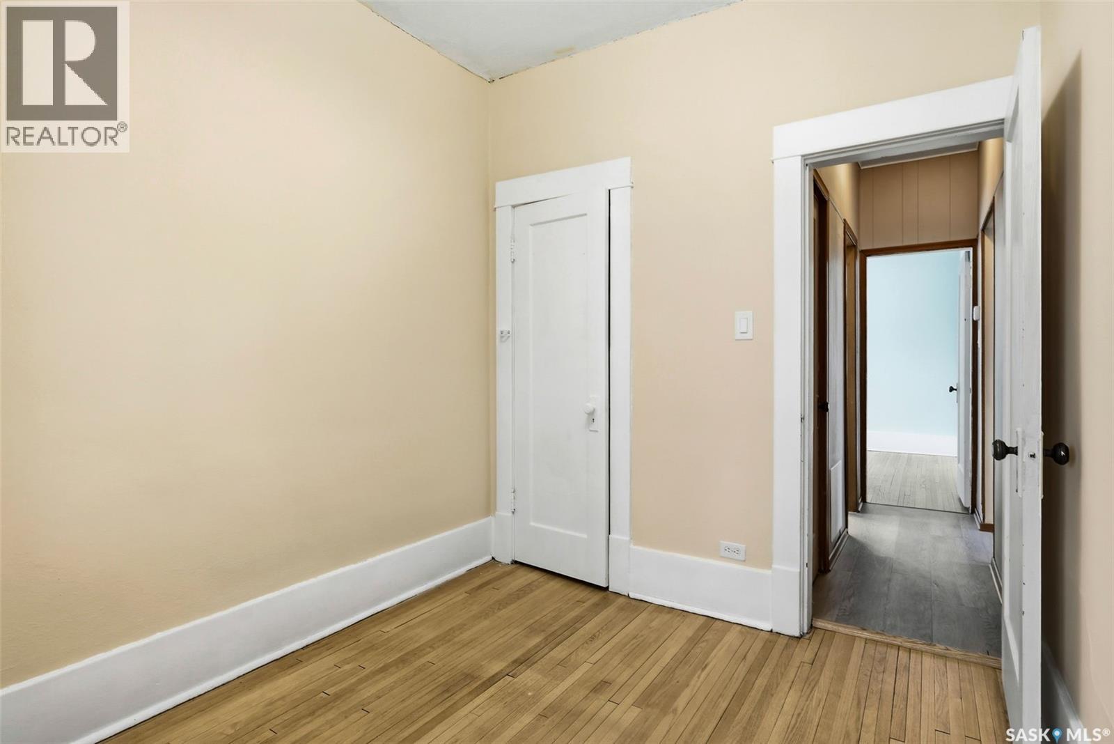 1929 Toronto Street, Regina, Saskatchewan  S4P 1M9 - Photo 14 - SK035721