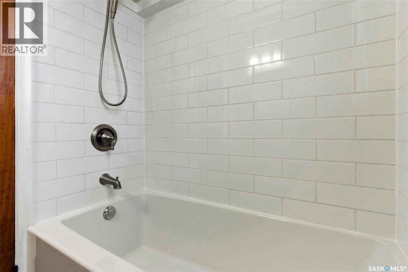 1929 Toronto Street, Regina, Saskatchewan  S4P 1M9 - Photo 16 - SK035721