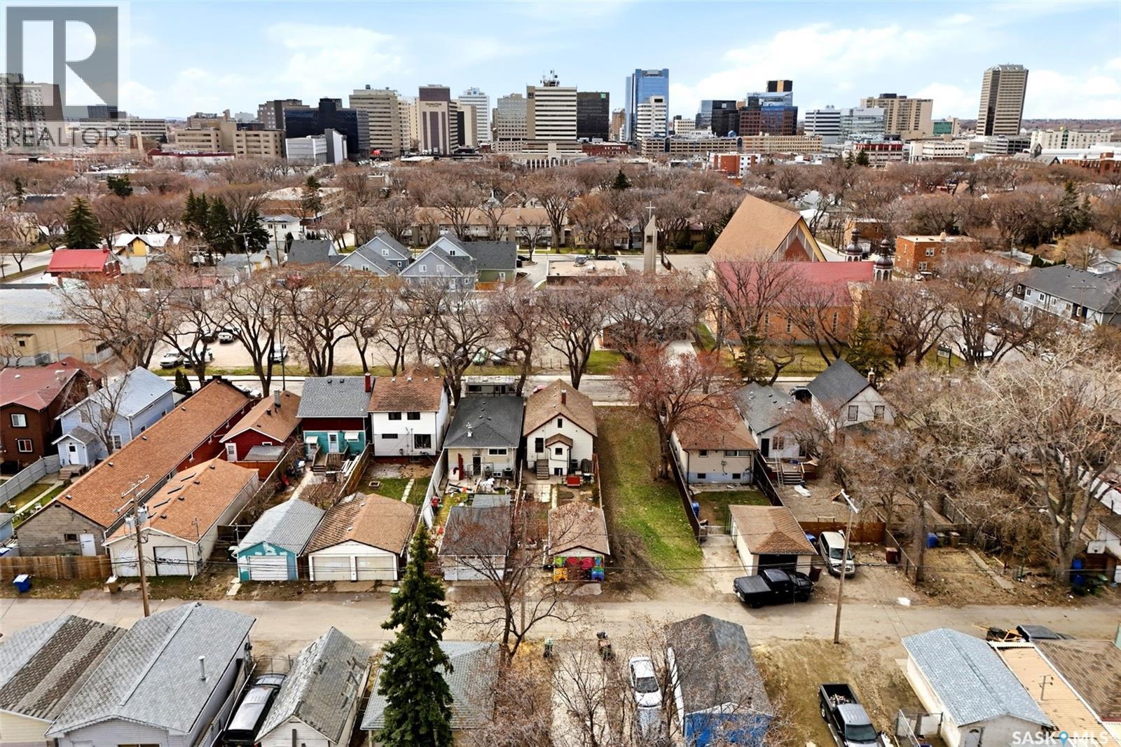 1929 Toronto Street, Regina, Saskatchewan  S4P 1M9 - Photo 36 - SK035721