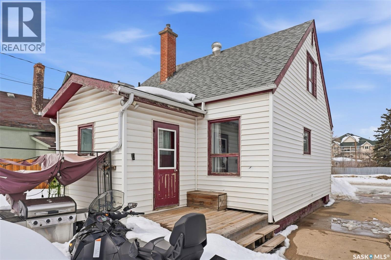 547 5th Street E, Prince Albert, Saskatchewan  S6V 0L9 - Photo 20 - SK035665