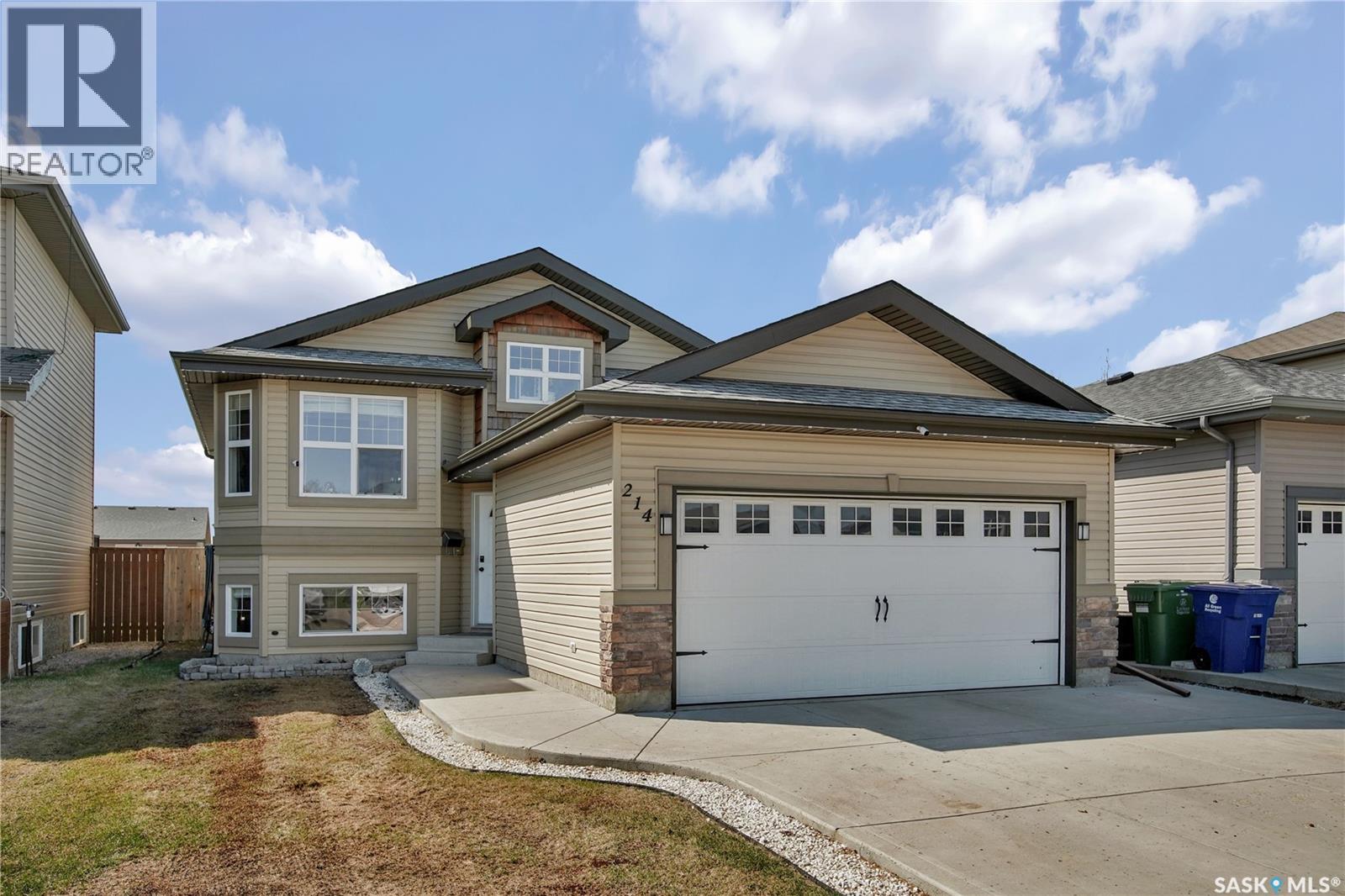 214 Quessy Drive, Martensville, Saskatchewan  S0K 0A2 - Photo 1 - SK035479