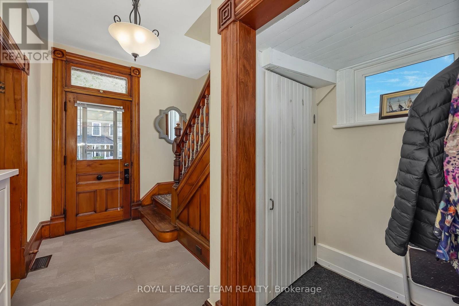 23 George Street N, Smiths Falls, Ontario  K7A 1Y3 - Photo 4 - X13117514