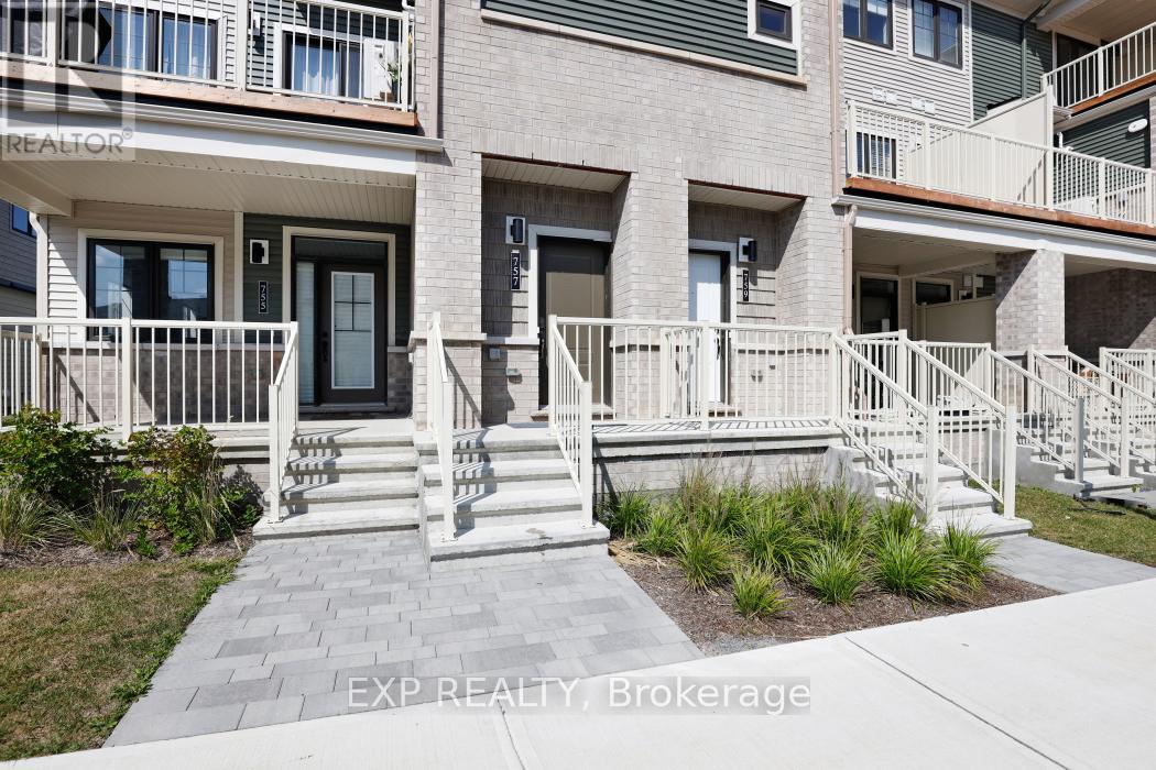 757 Chromite Private, Ottawa, Ontario  K2J 7J2 - Photo 3 - X13117530
