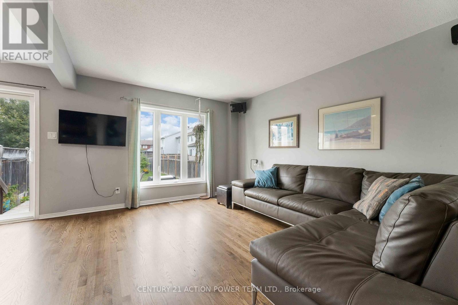 153 Lokoya Street, Ottawa, Ontario  K2S 0J5 - Photo 4 - X13117624