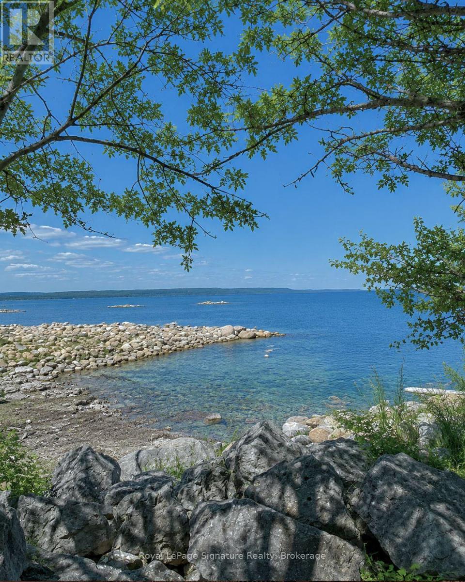 129 Sunset Boulevard, Blue Mountains, Ontario  N0H 2P0 - Photo 2 - X12911646