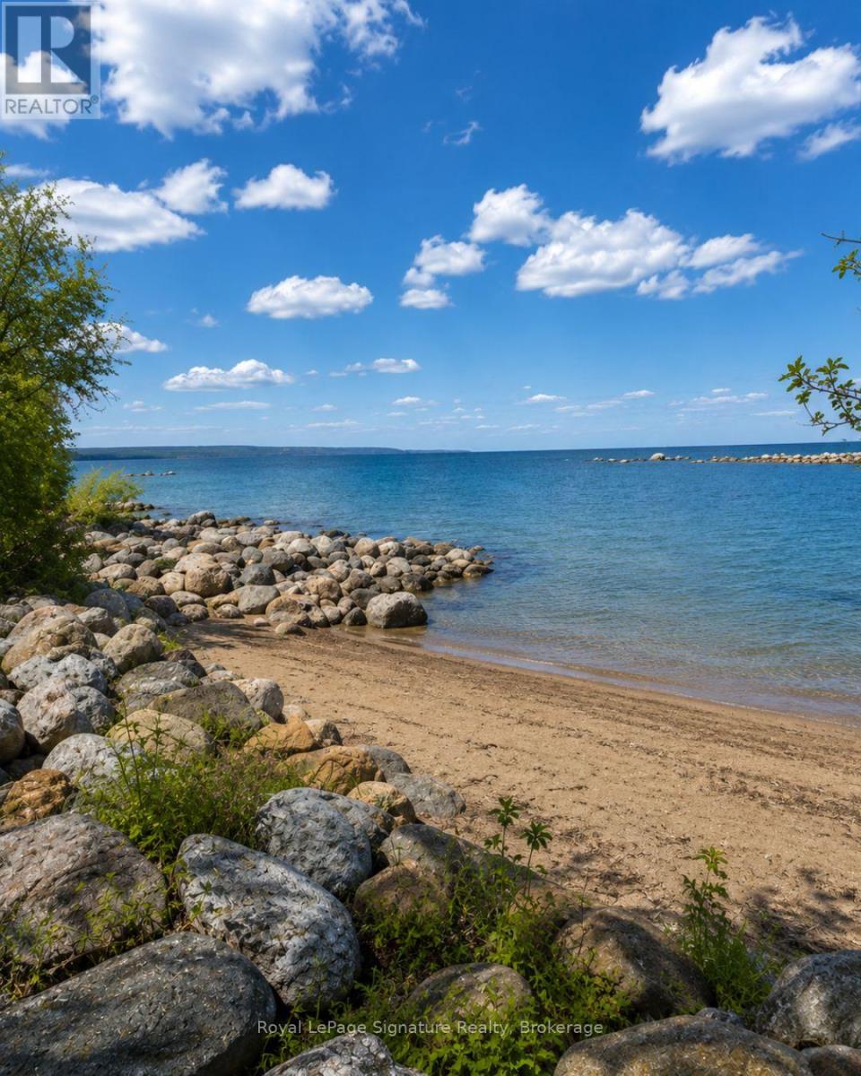 129 Sunset Boulevard, Blue Mountains, Ontario  N0H 2P0 - Photo 3 - X12911646