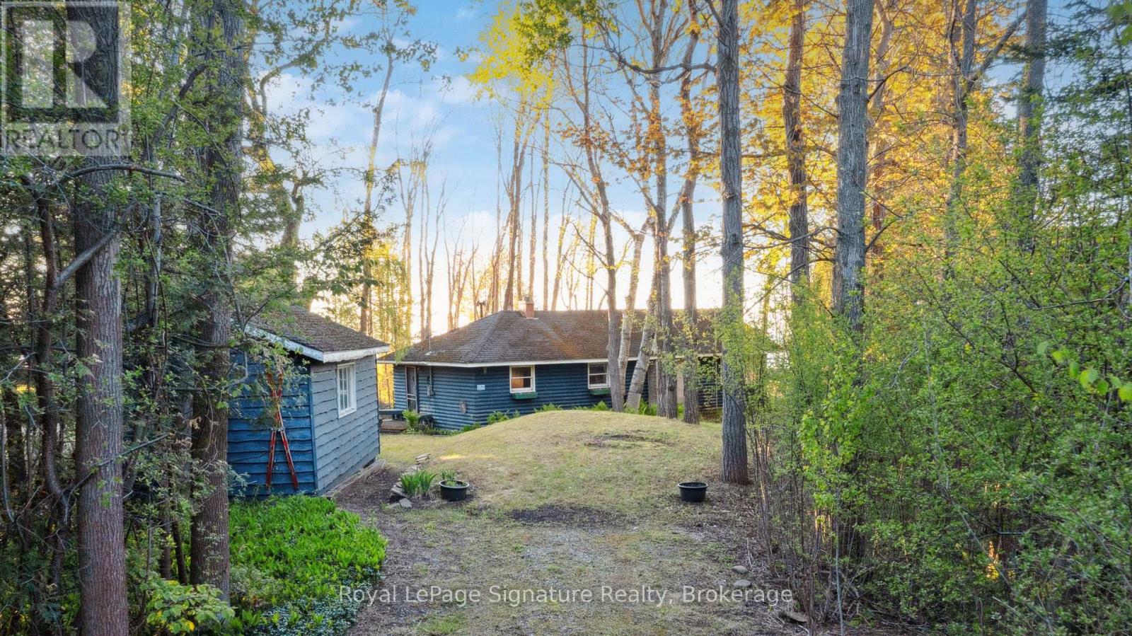 129 Sunset Boulevard, Blue Mountains, Ontario  N0H 2P0 - Photo 5 - X12911646