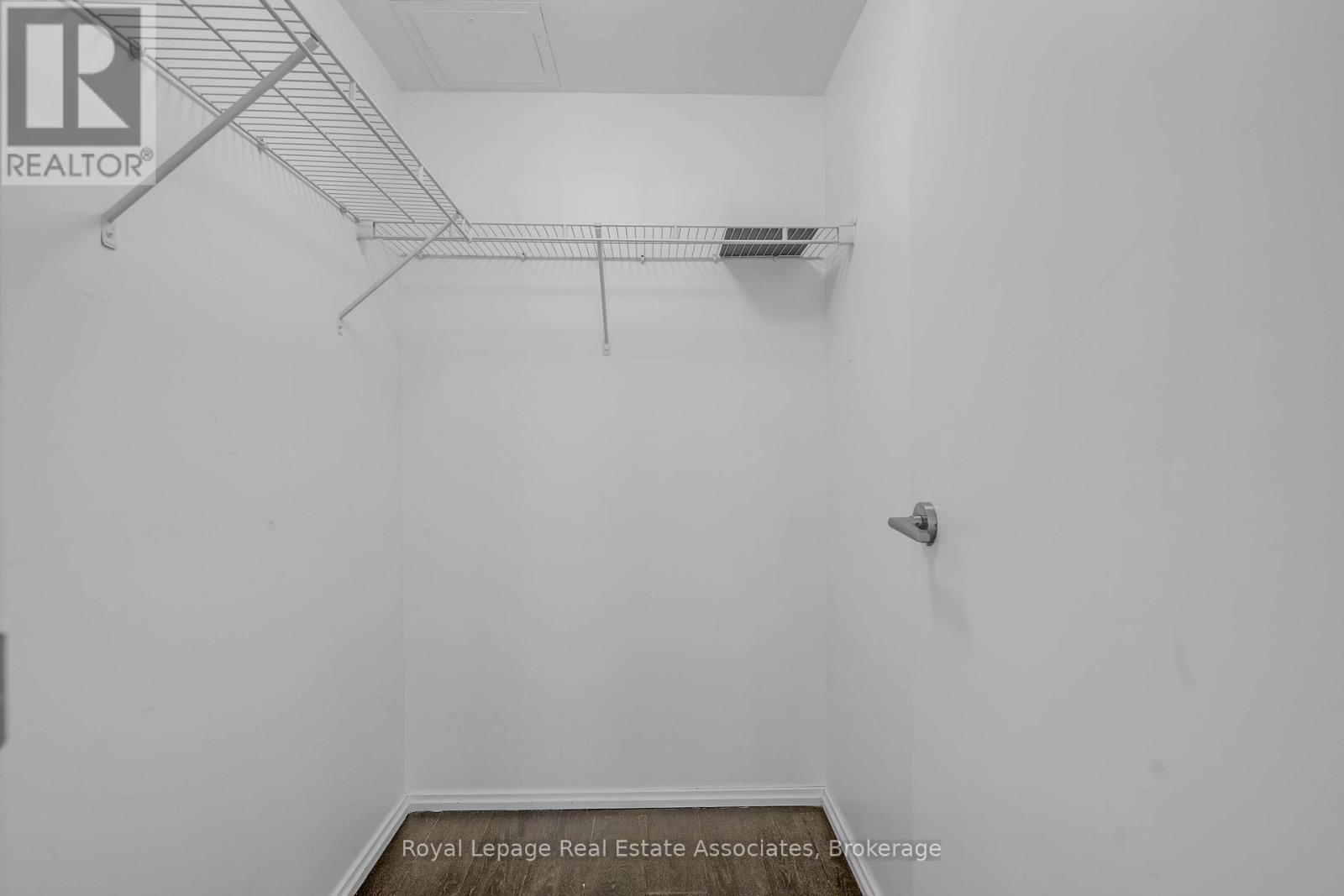 2206 - 68 Shuter Street, Toronto, Ontario  M5B 1B4 - Photo 17 - C12982908