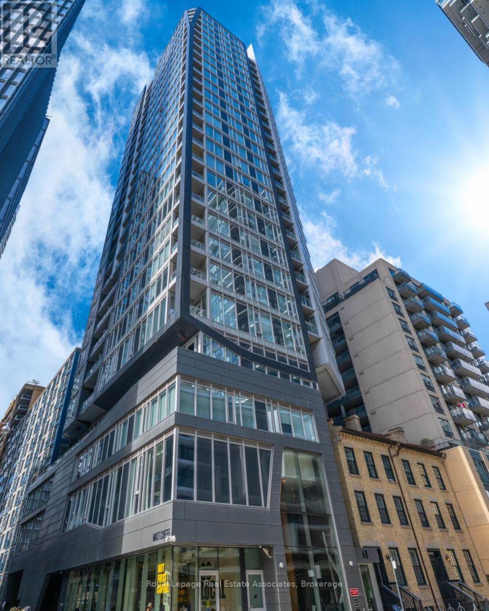 2206 - 68 SHUTER STREET, Toronto, Ontario