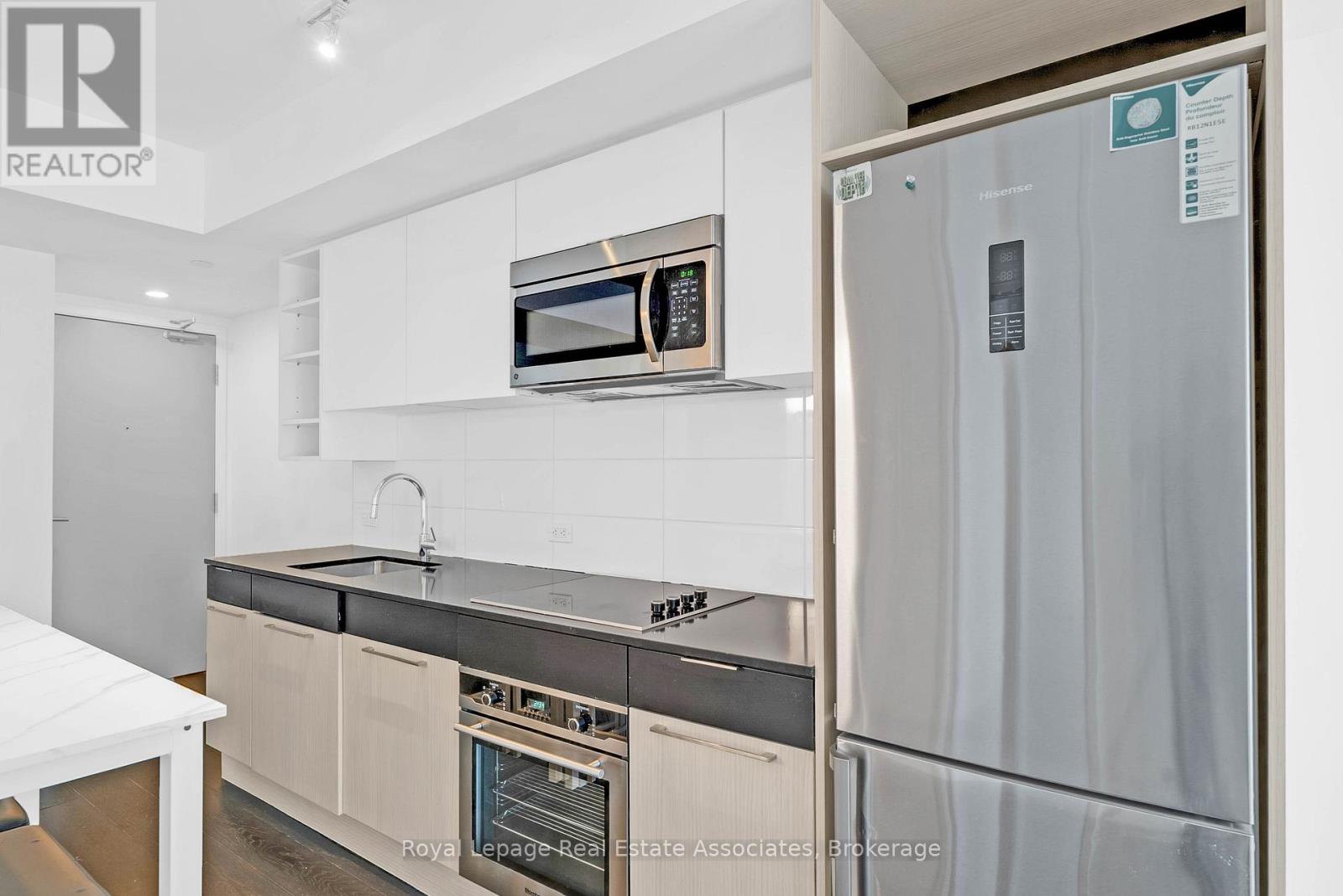 2206 - 68 Shuter Street, Toronto, Ontario  M5B 1B4 - Photo 13 - C12982908