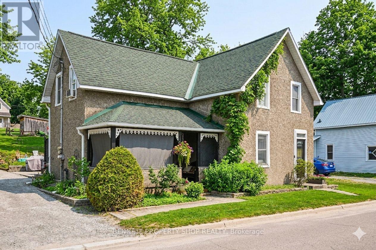 827 River Road, Mcnab/braeside, Ontario  K0A 1G0 - Photo 2 - X13116248