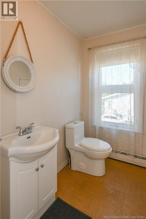 351 Saint-Pierre E. Boulevard, Caraquet, New Brunswick  E1W 1B4 - Photo 30 - NB133222