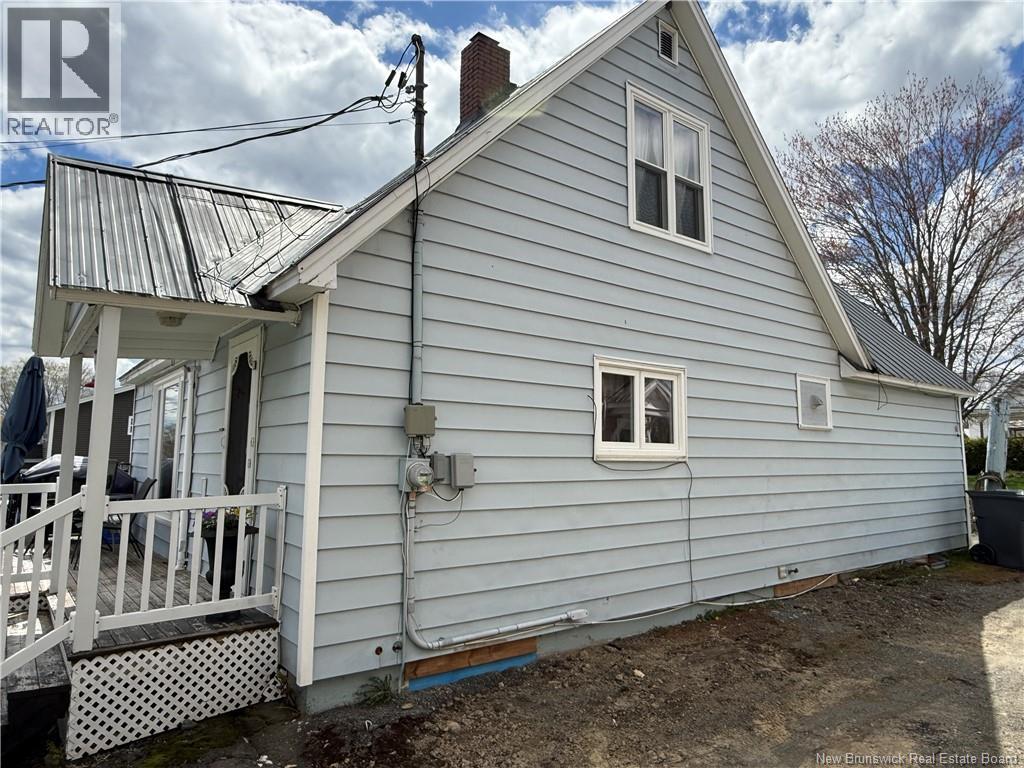 128 St James Street, Woodstock, New Brunswick  E7M 2T7 - Photo 4 - NB139314