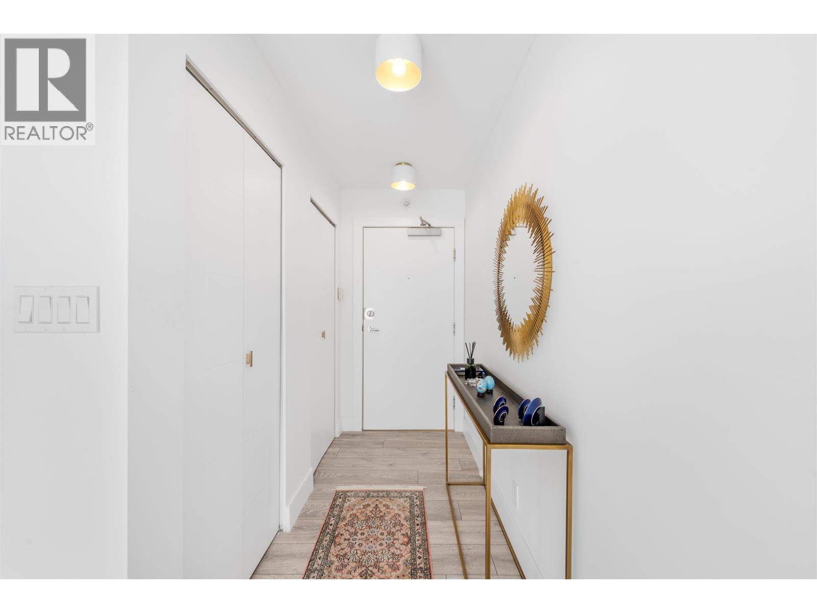 1008 198 Aquarius Mews, Vancouver, British Columbia  V6Z 2Y4 - Photo 11 - R3122525