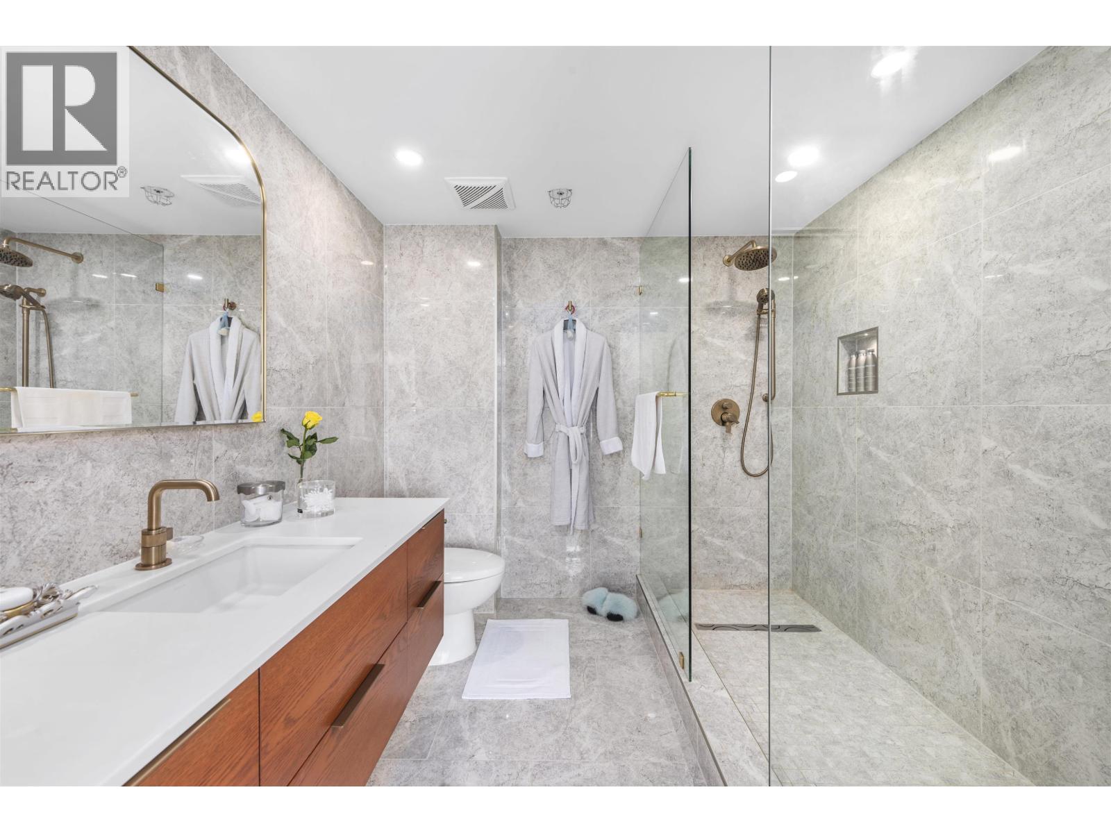 1008 198 Aquarius Mews, Vancouver, British Columbia  V6Z 2Y4 - Photo 20 - R3122525