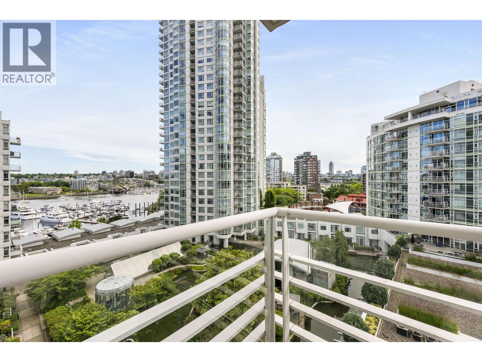 1008 198 Aquarius Mews, Vancouver, British Columbia  V6Z 2Y4 - Photo 23 - R3122525