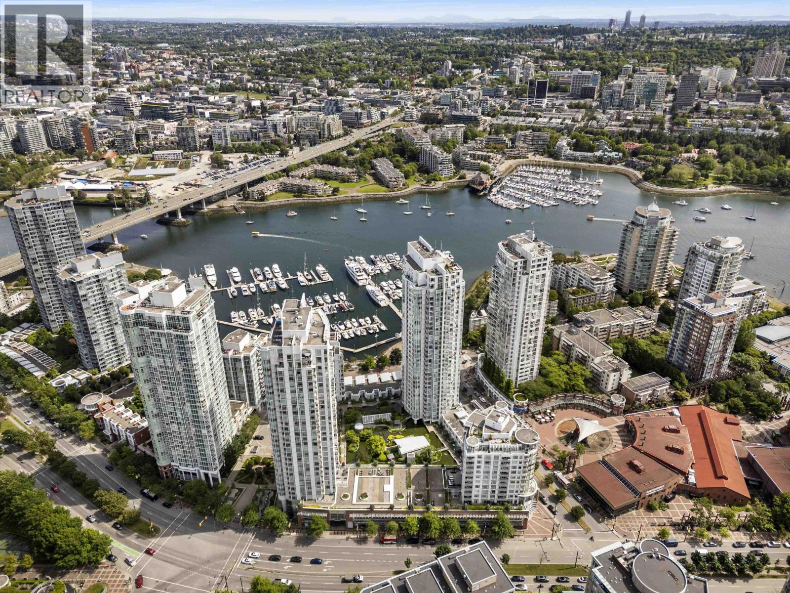 1008 198 Aquarius Mews, Vancouver, British Columbia  V6Z 2Y4 - Photo 31 - R3122525