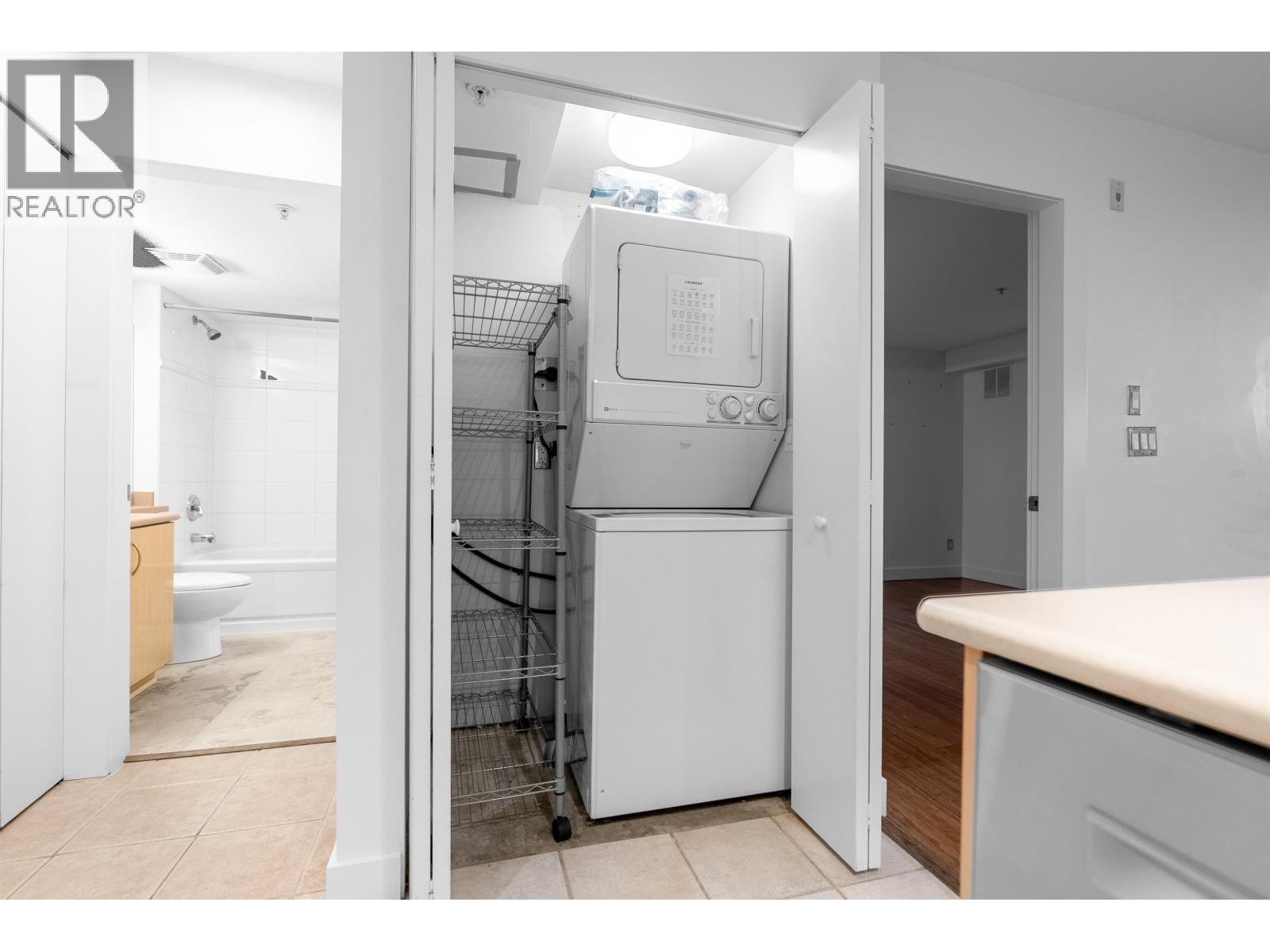 203 305 Lonsdale Avenue, North Vancouver, British Columbia  V7M 2G3 - Photo 8 - R3122568