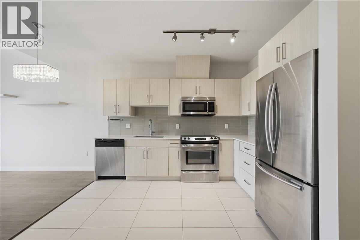 P0h06 5288 Grimmer Street, Burnaby, British Columbia  V5H 0C5 - Photo 10 - R3122584
