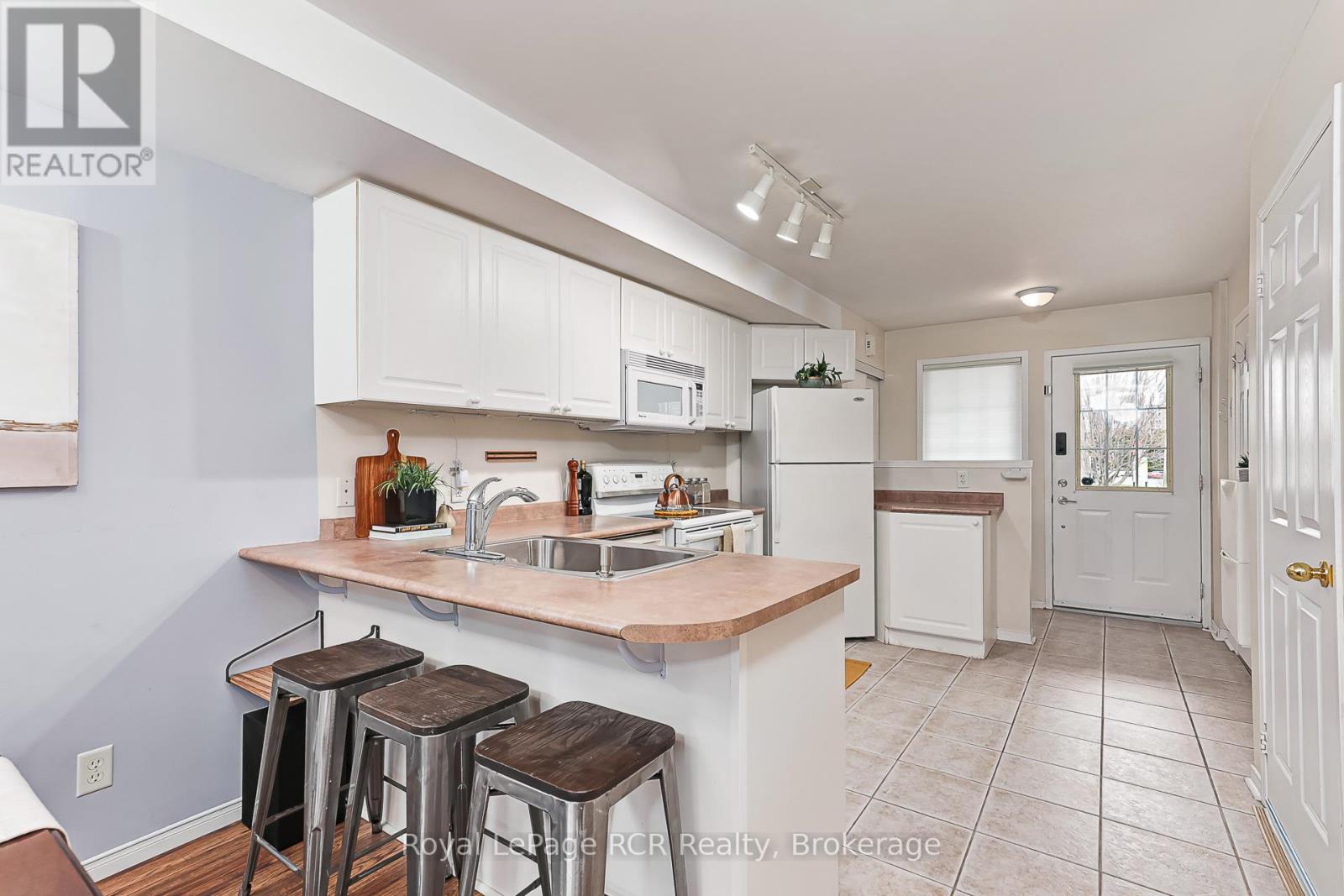 9 Royalton Lane, Collingwood, Ontario  L9Y 5K4 - Photo 16 - S13117574