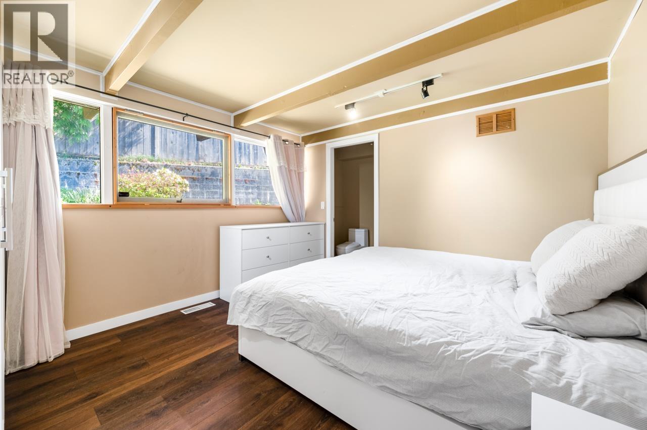 241 W Balmoral Road, North Vancouver, British Columbia  V7N 2T9 - Photo 23 - R3122550