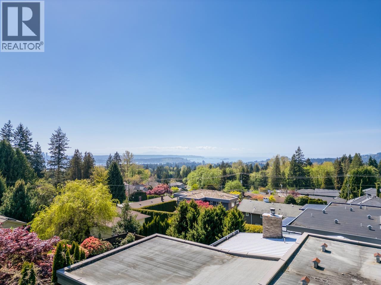 241 W Balmoral Road, North Vancouver, British Columbia  V7N 2T9 - Photo 32 - R3122550