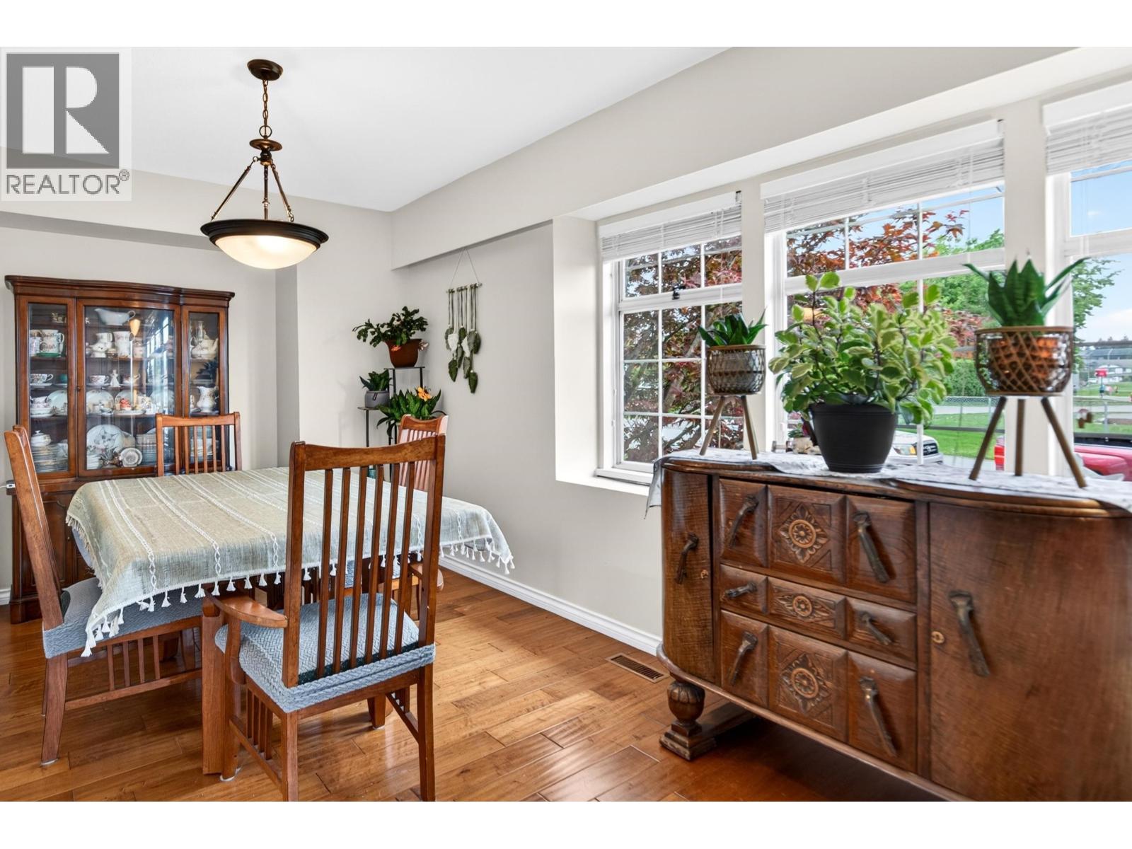 22146 Isaac Crescent, Maple Ridge, British Columbia  V2X 0W2 - Photo 6 - R3122559