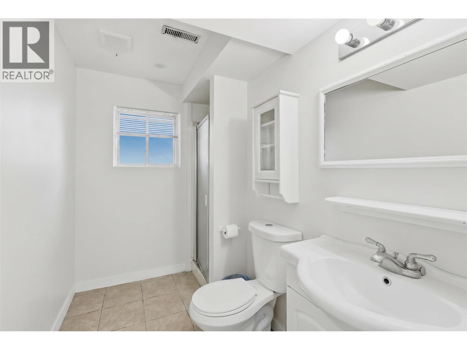 675 Sicamore Drive, Kamloops, British Columbia  V2B 6R6 - Photo 54 - 10386556