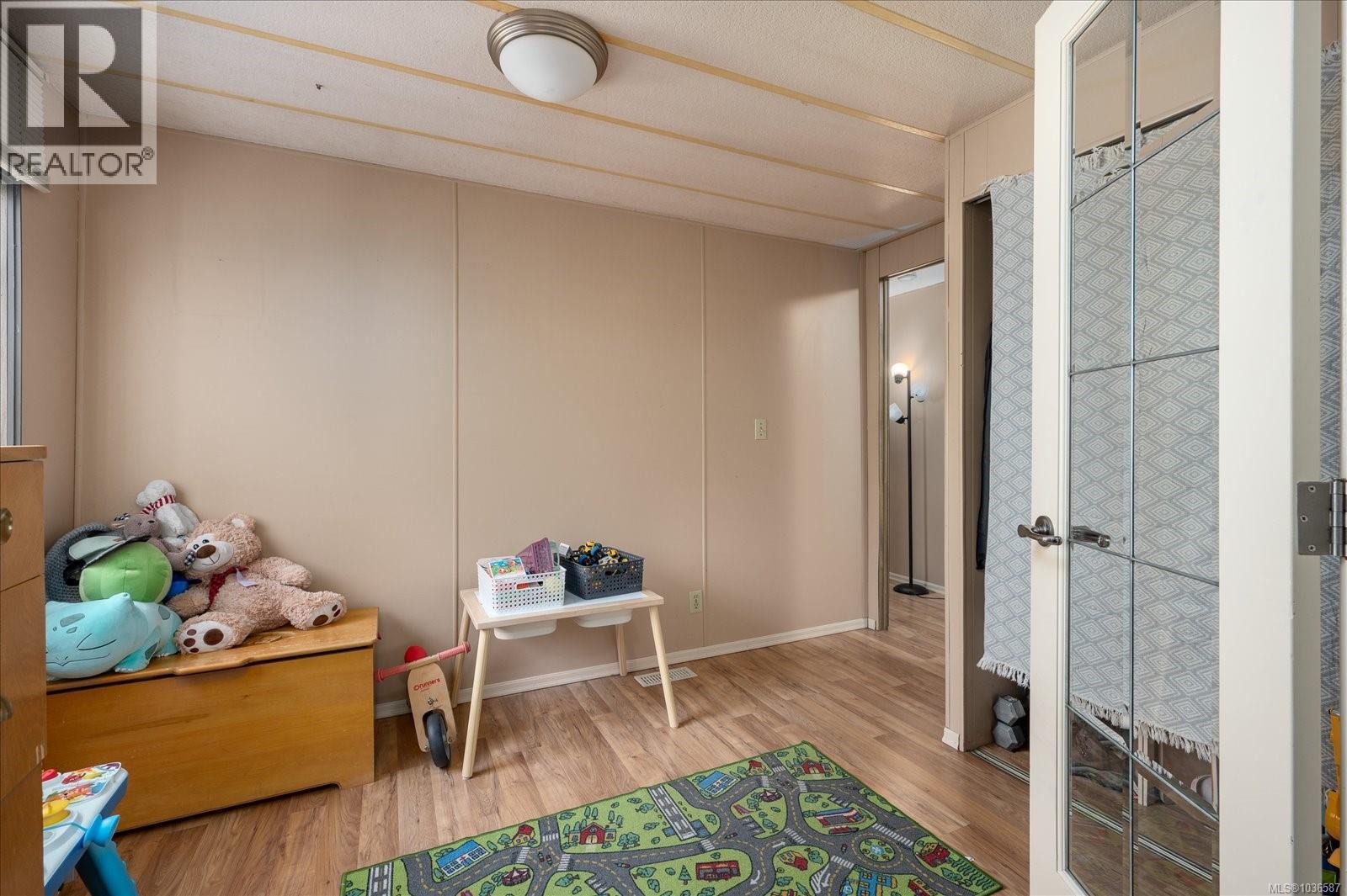 970 Carmen Cres, Gabriola Island, British Columbia  V0R 1X2 - Photo 15 - 1036587