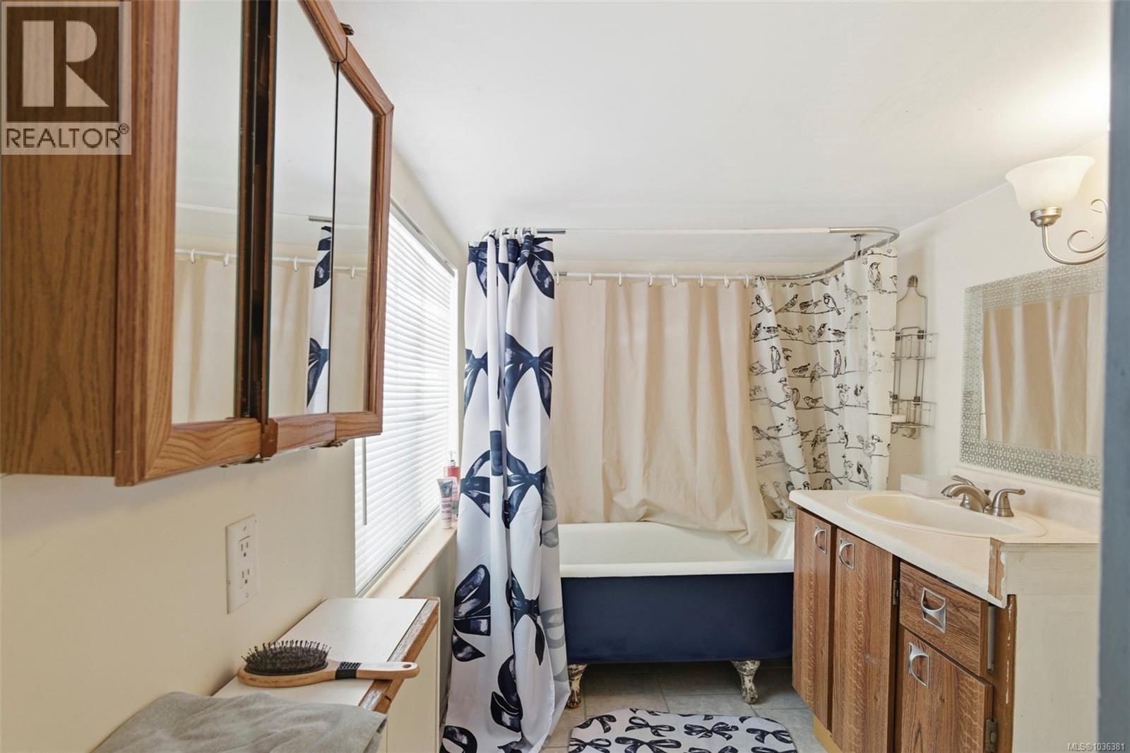 5281 Mary St, Port Alberni, British Columbia  V9Y 7H5 - Photo 14 - 1036381