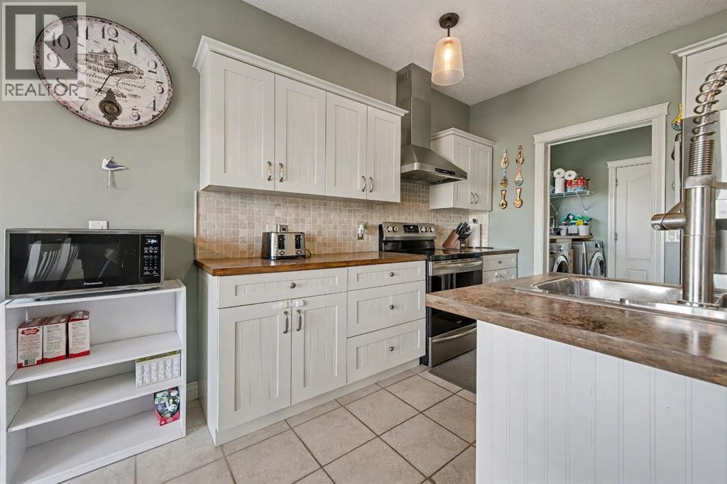 1718 High Park Drive NW, High River, Alberta  T1V 0A3 - Photo 12 - A2279914