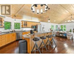 1060 NORTH KAHSHE LAKE ROAD, gravenhurst (morrison), Ontario
