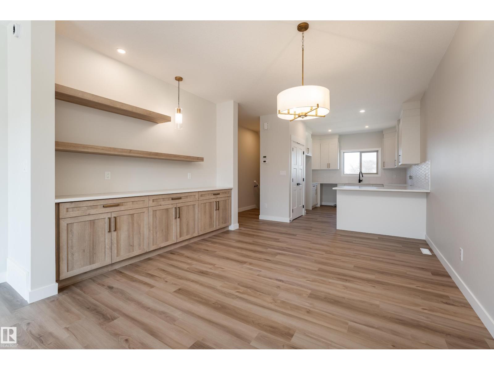 140 Garneau Ga, Spruce Grove, Alberta  T7X 0Z6 - Photo 4 - E4487170