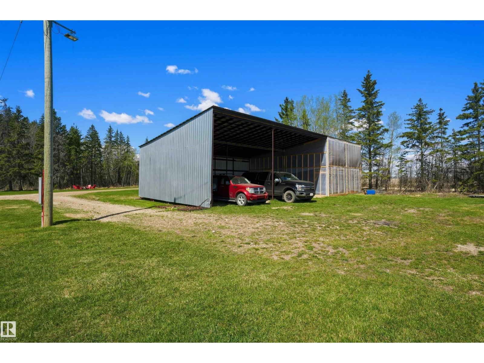 3003 Twp Road 562, Rural Lac Ste. Anne County, Alberta  T0E 1V0 - Photo 38 - E4487169