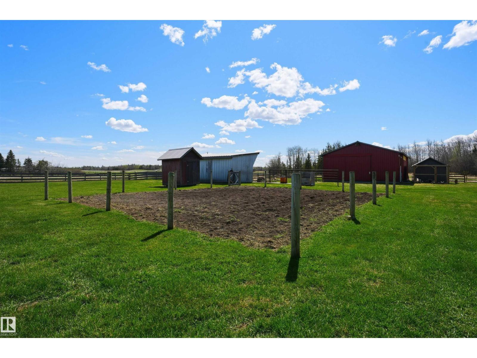 3003 Twp Road 562, Rural Lac Ste. Anne County, Alberta  T0E 1V0 - Photo 41 - E4487169