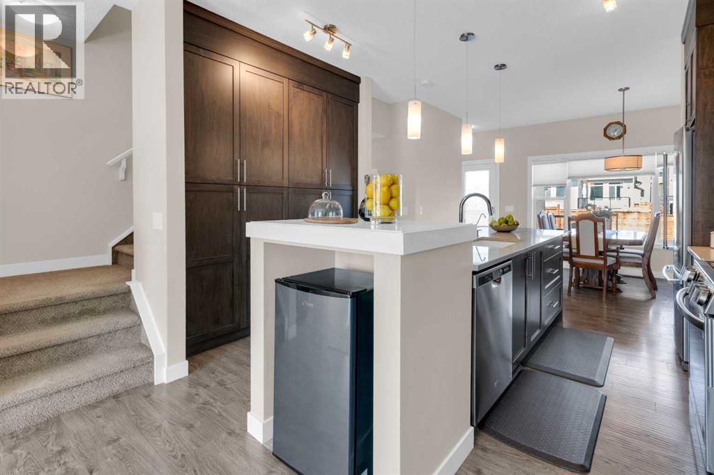 70 Sage Bluff Gate Nw, Calgary, Alberta  T3R 0Y9 - Photo 7 - A2306902