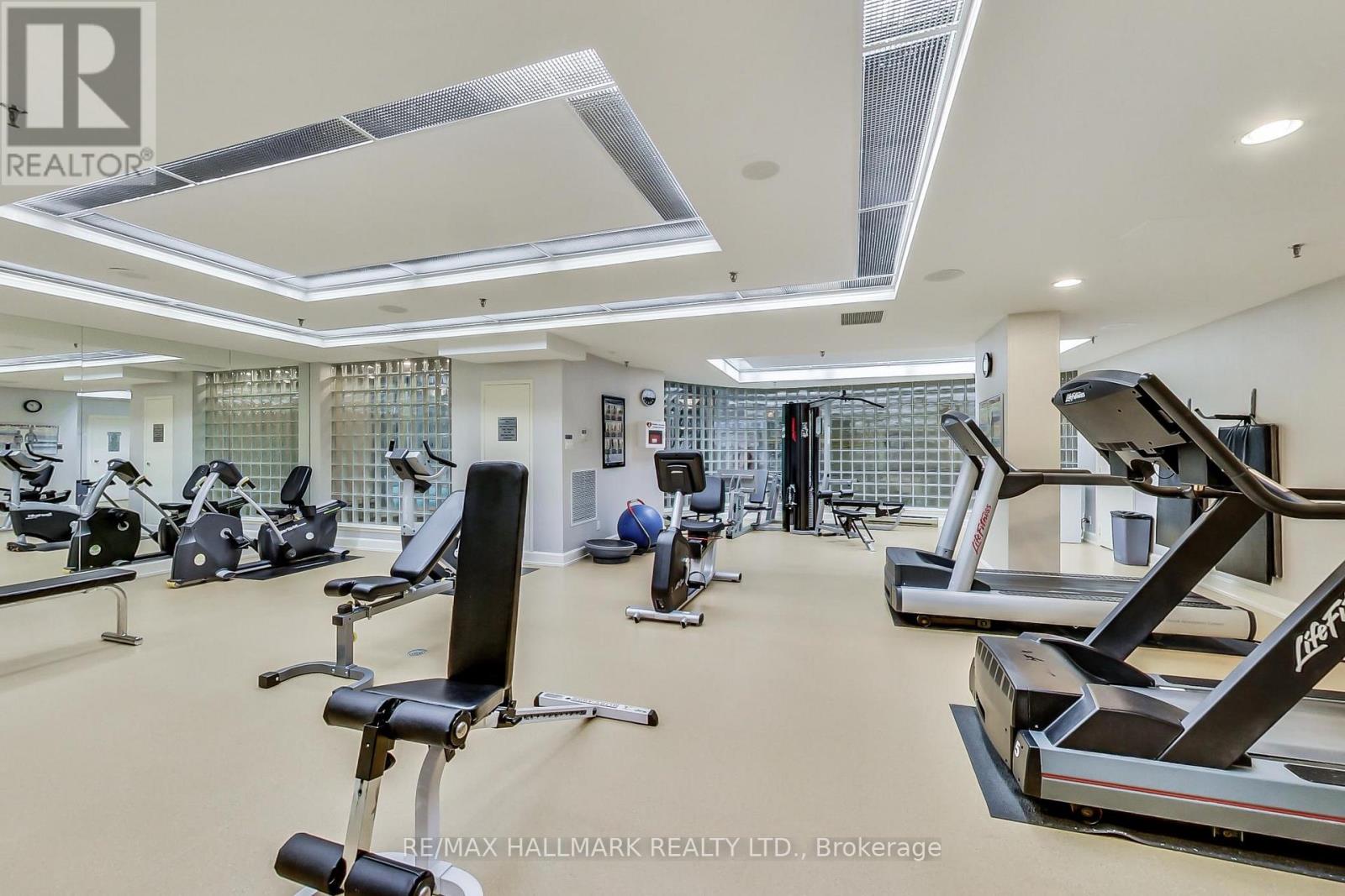 610 - 3800 Yonge Street, Toronto, Ontario  M4N 3P7 - Photo 17 - C13117620