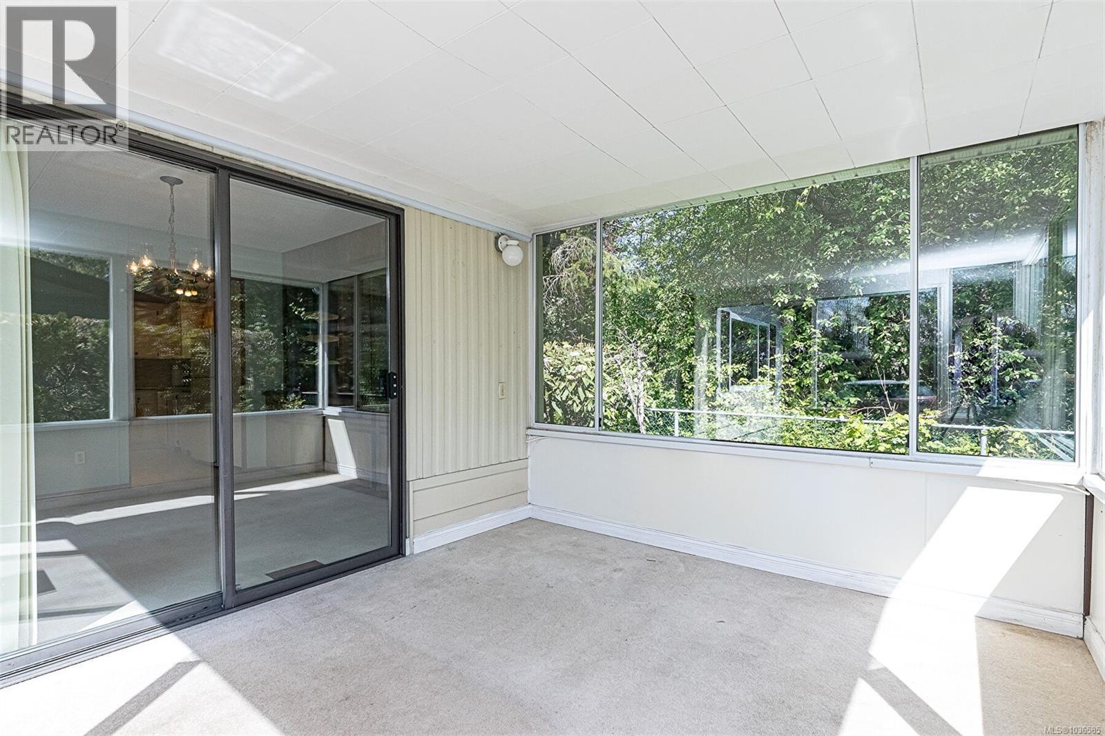 2170 Summergate Blvd, Sidney, British Columbia  V8L 4L1 - Photo 23 - 1036585