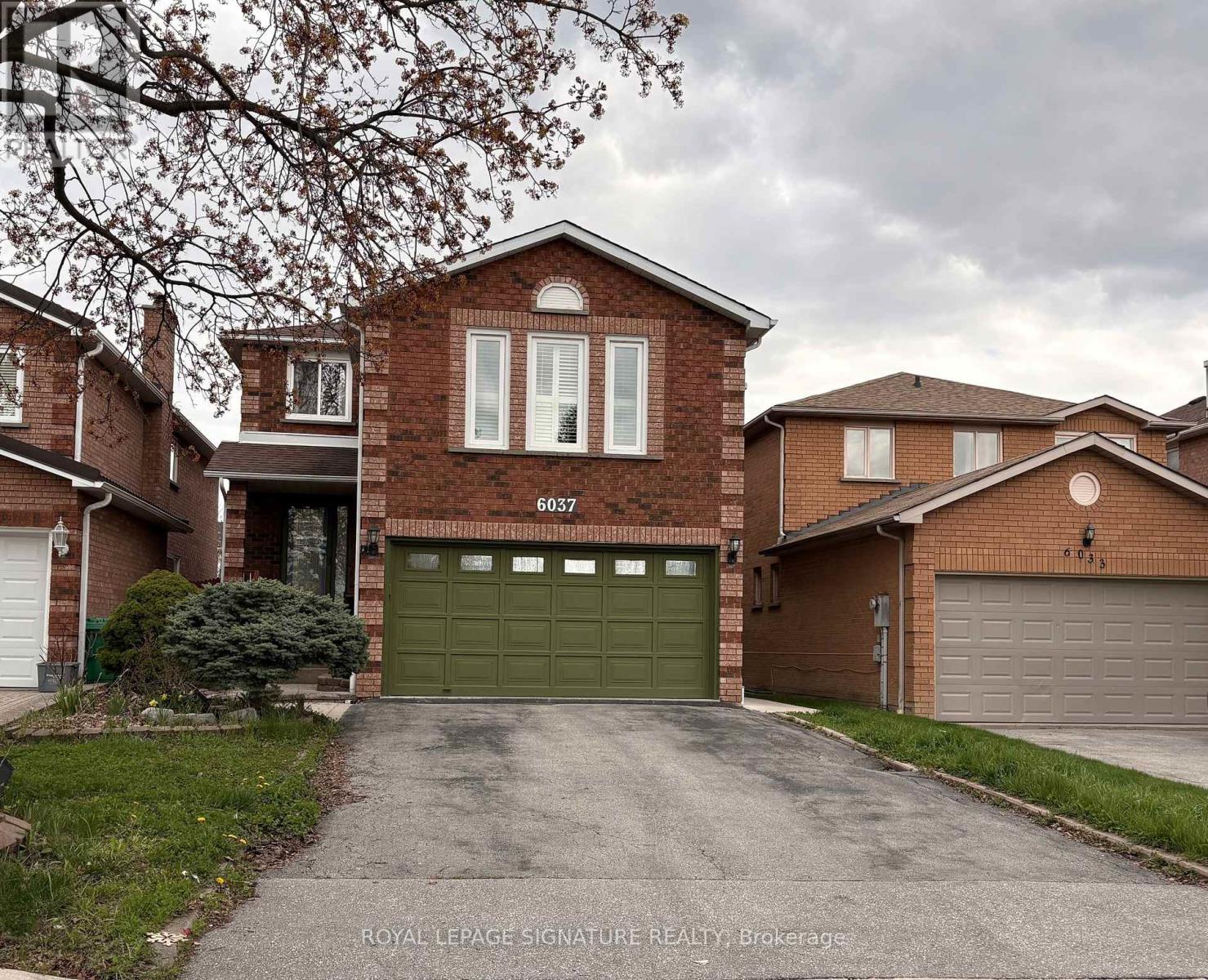 Main - 6037 Duford Drive, Mississauga, Ontario  L5V 1A8 - Photo 2 - W13113058