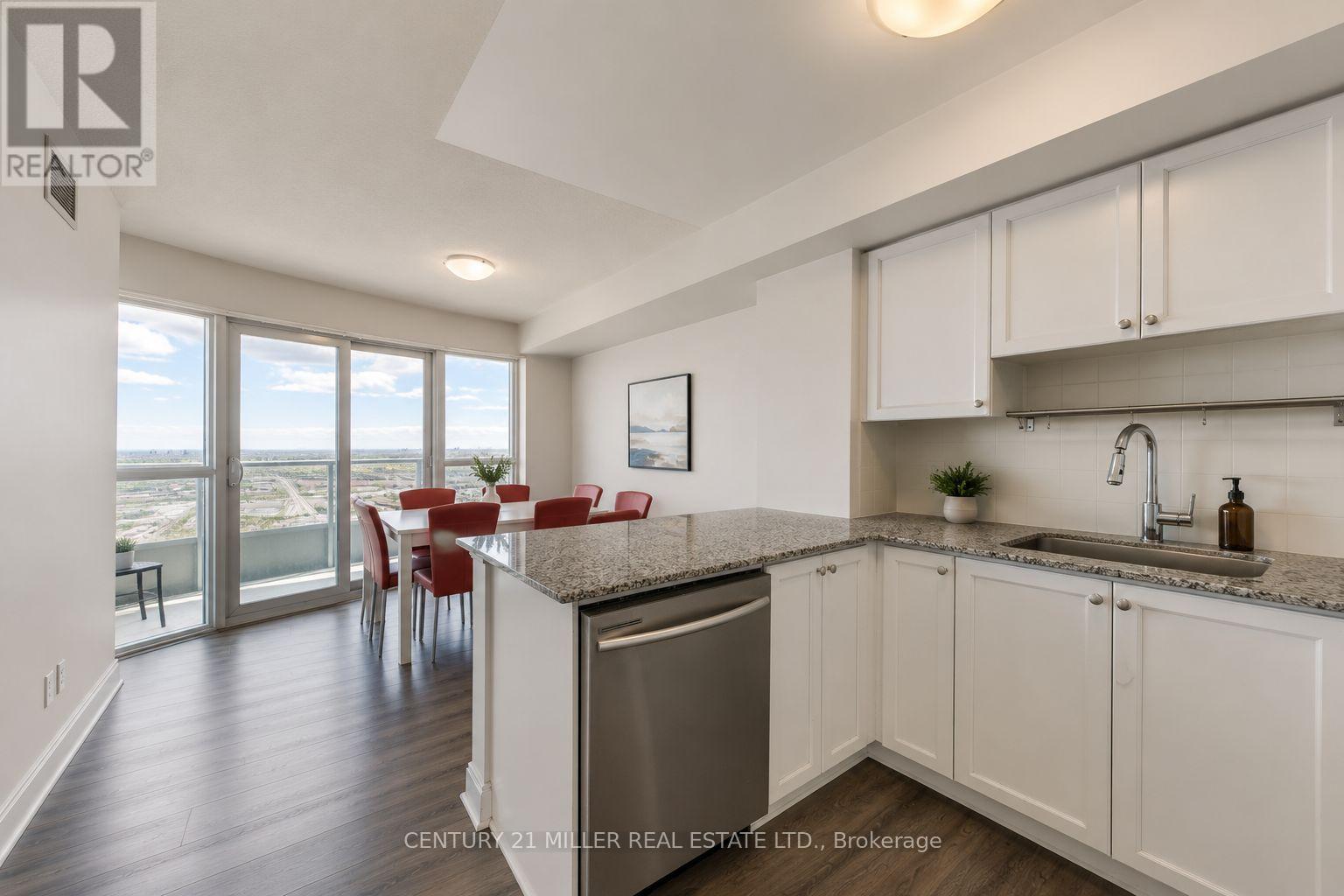 3803 - 125 Village Green Square, Toronto, Ontario  M1S 0G3 - Photo 18 - E13117612