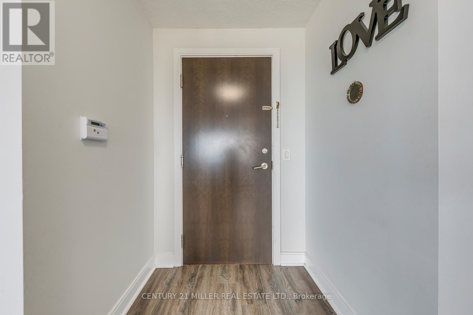 3803 - 125 Village Green Square, Toronto, Ontario  M1S 0G3 - Photo 4 - E13117612