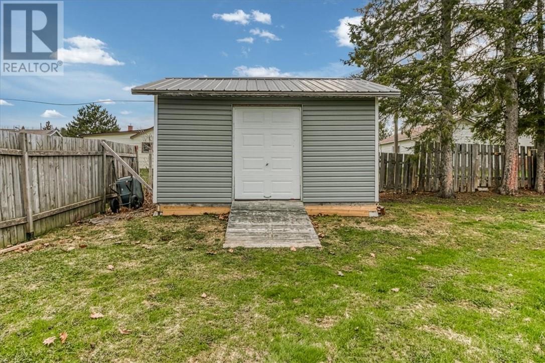 18 Gorman Avenue, Naughton, Ontario  P0M 2M0 - Photo 34 - 2127697