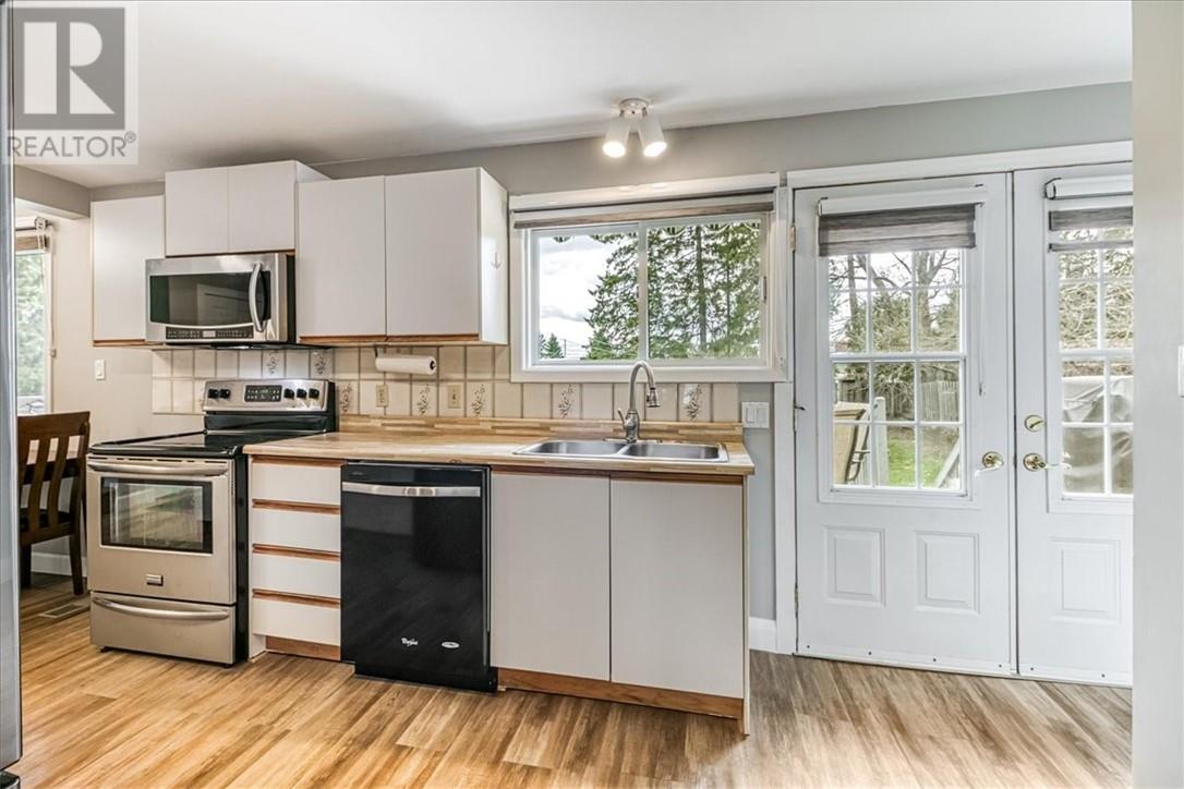 18 Gorman Avenue, Naughton, Ontario  P0M 2M0 - Photo 7 - 2127697