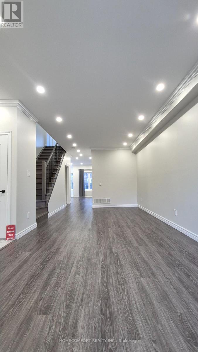 4 Caymus Street, Richmond Hill, Ontario  L4B 4G4 - Photo 2 - N13117522