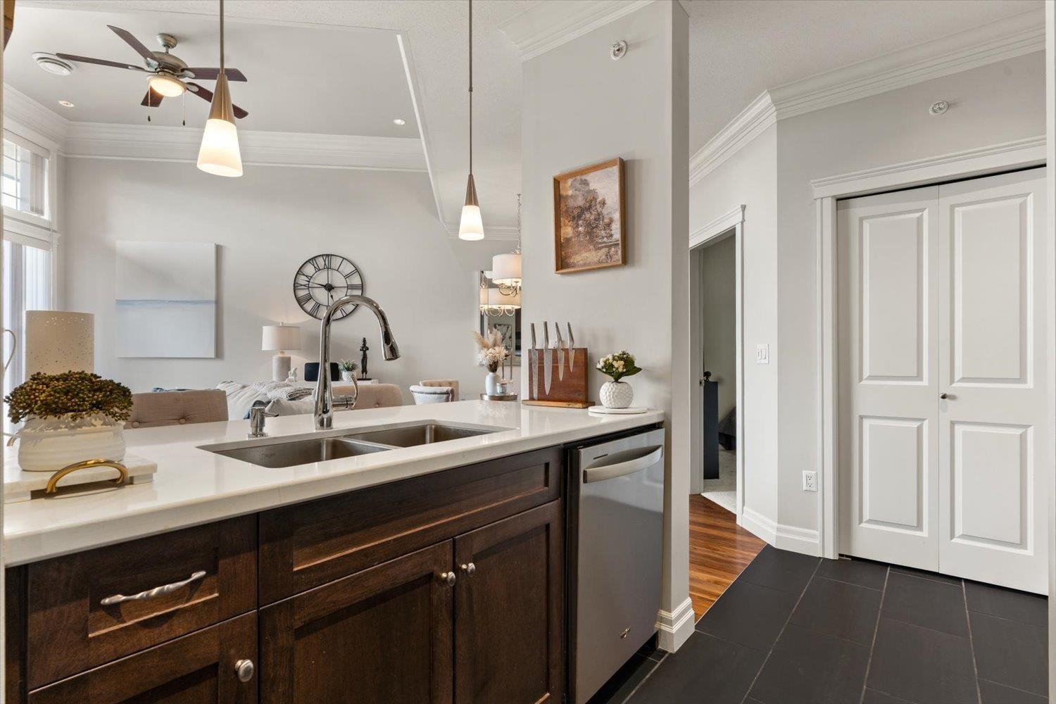 409c 45595 Tamihi Way, Garrison Crossing, Chilliwack, British Columbia  V2R 0G3 - Photo 12 - R3122578